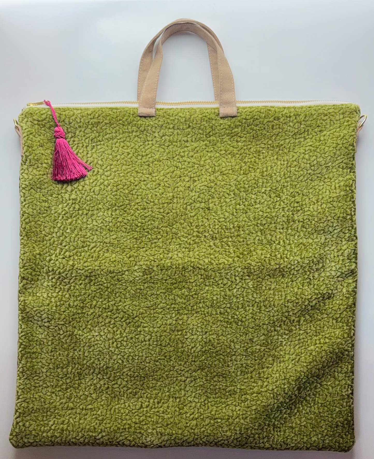 Colors of Praise Velvet Green Project Bag